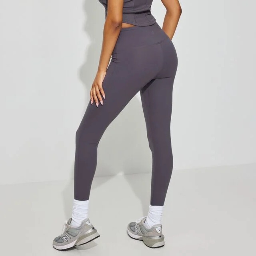 NWT Garage Leggings